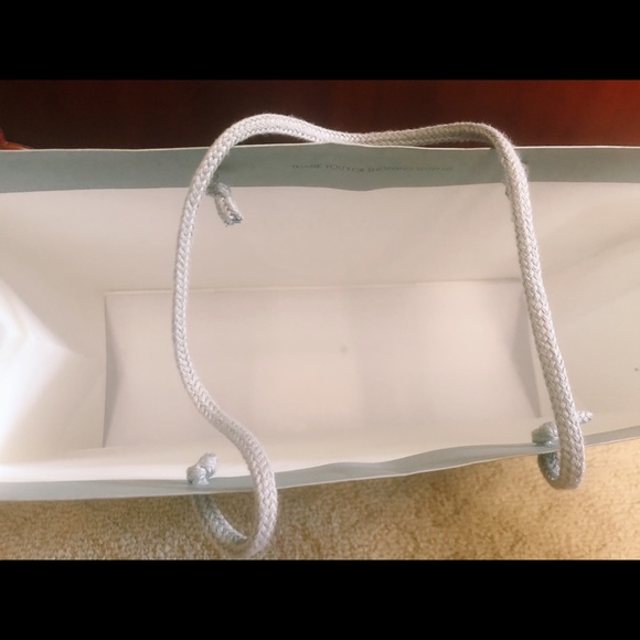 Nieman Marcus shopping bag - Picture 2 of 2